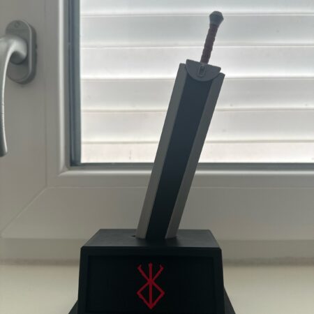 Guts (BERSERK) Kılıç Figür