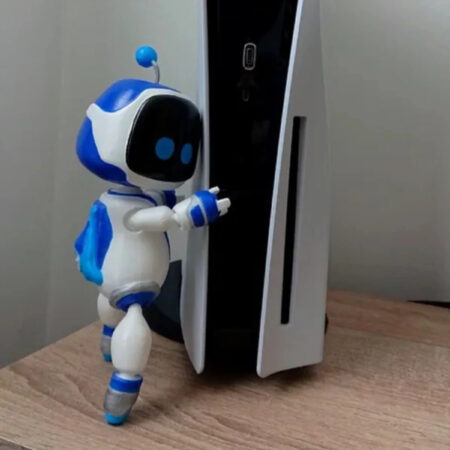 Astro Bot Hareketli Figür